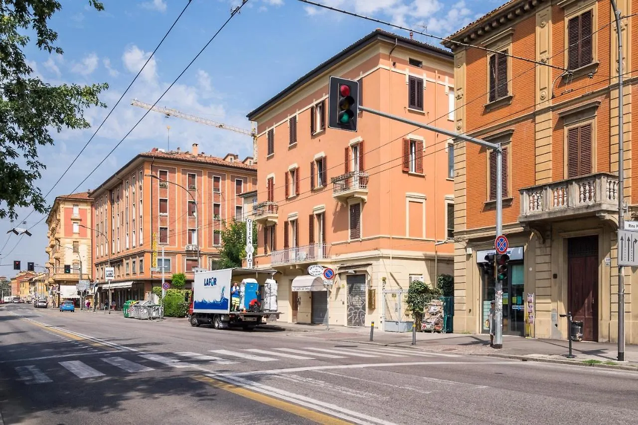 Massarenti 78 nel quartiere San Vitale Bologna Appartamento